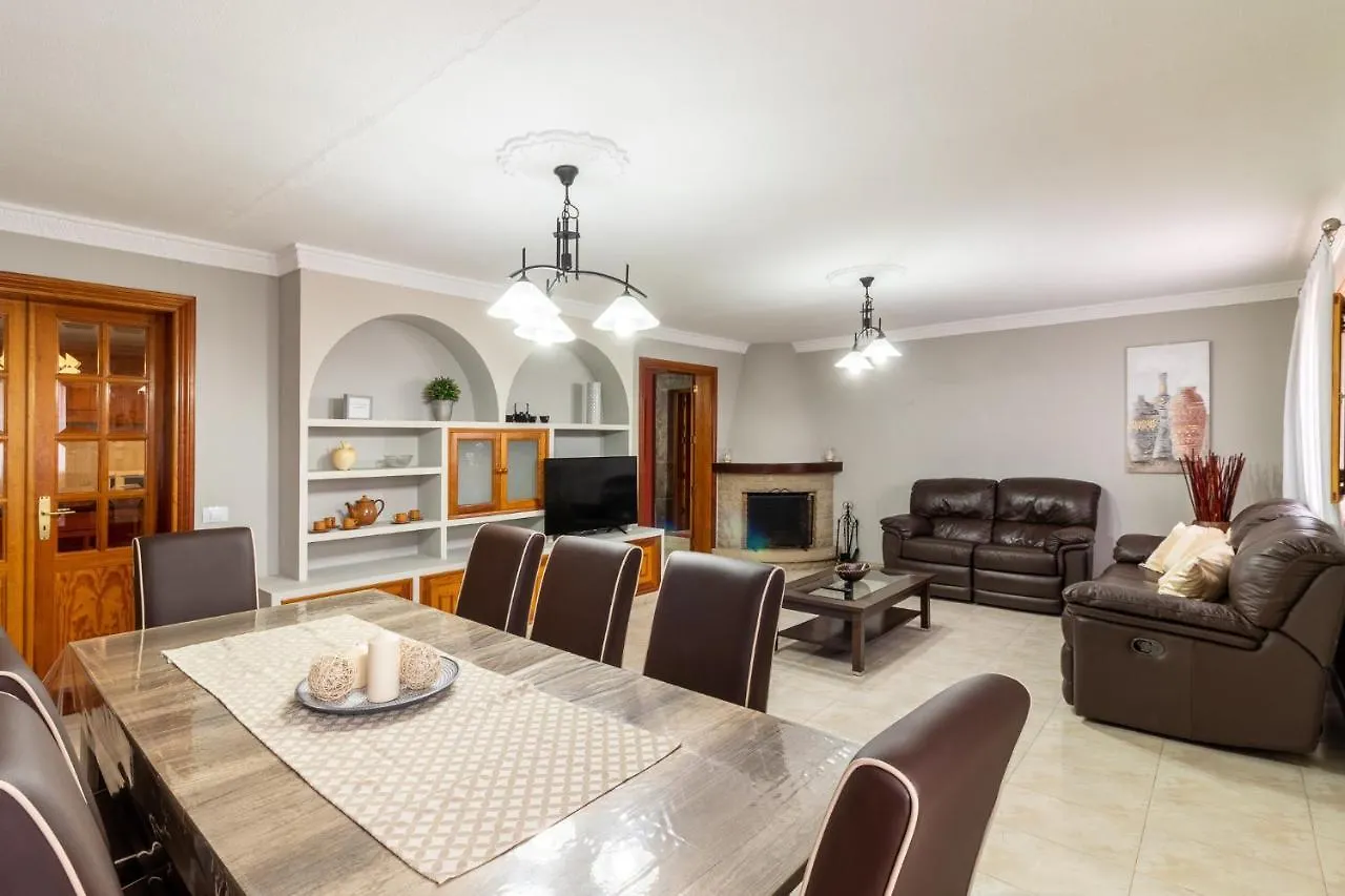 Casa Marjoes - 2 Villas - Bbq - Communal Pool Moya  Holiday home Moya (Gran Canaria)