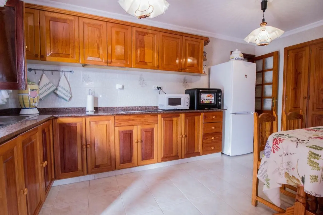 Villa Casa Marjoes - Terrace, BBQ&Parking Moya  0*, Moya (Gran Canaria)